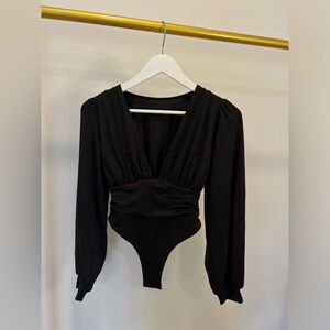 Black V-Neck Bodysuit Size M